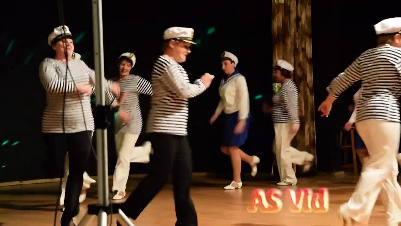 Шаланды полные кефали (танец)