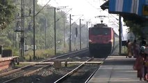 Two canines almost gets crushed by West Bengal Sampark Kranti SF with HWH WAP-4!!!!