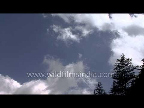 Clouds passing over Himalayan mountains enroute to Lamkhaga pass