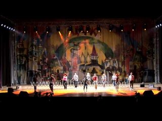 Russian dancers perform Street dance in Delhi