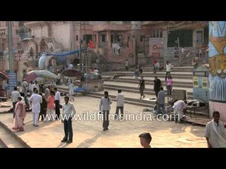 Foreigners visit India's holiest city Varanasi