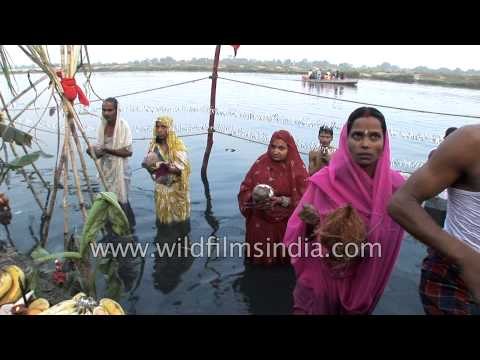 Devotees offer prayers and seek blessing during Chhath puja, Delhi