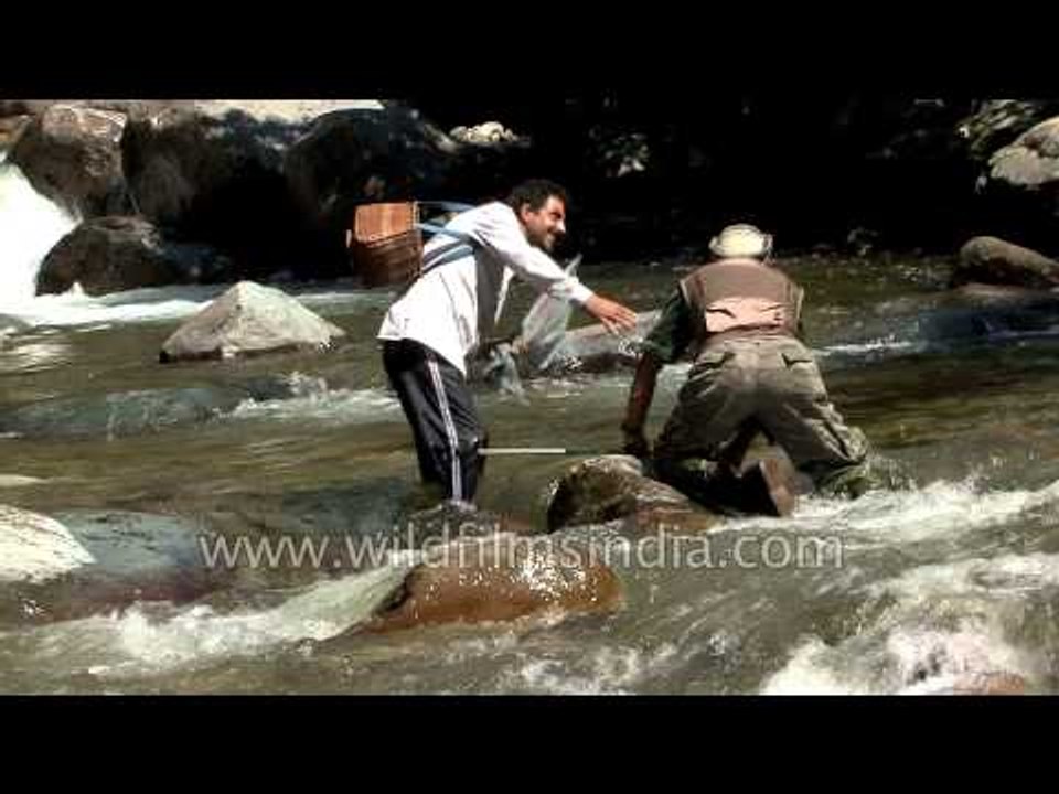 Angler Vijay Soni vie for trout in Kashmir