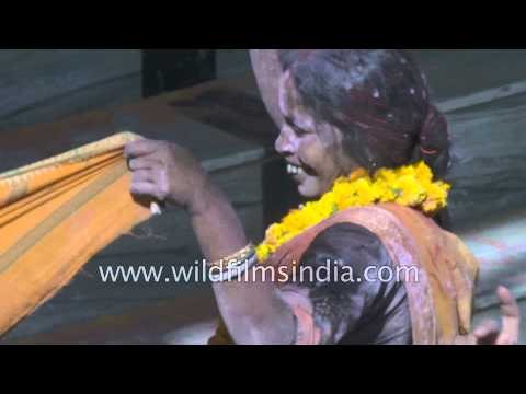 Holi celebration at the Banke Bihari temple