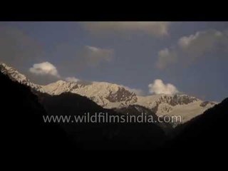 Yamunotri spring-time snow: Time lapses