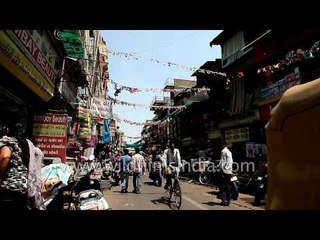 Very Gujarat: Market at Gandhi Road in Ahmedabad