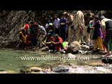 Indian devotees perform rituals at Yamunotri - Uttarakhand