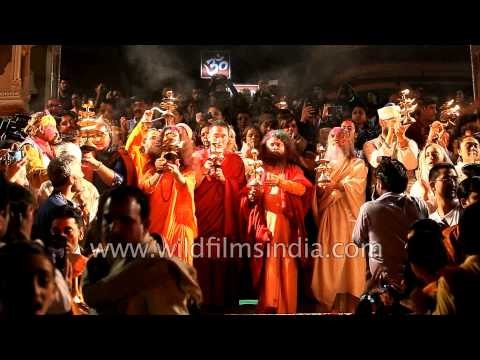 Prem Babaji attends Ganga aarti at Parmarth Niketan - Rishikesh