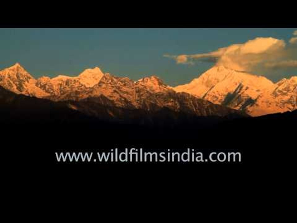 Brilliant cloud, sky and mountain time lapse over Kanchenjunga, India