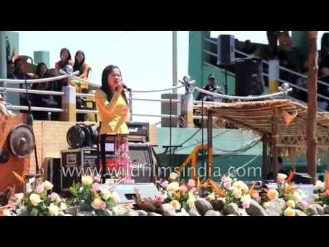 Mizo singer Lalhlumawii at Chapchar Kut