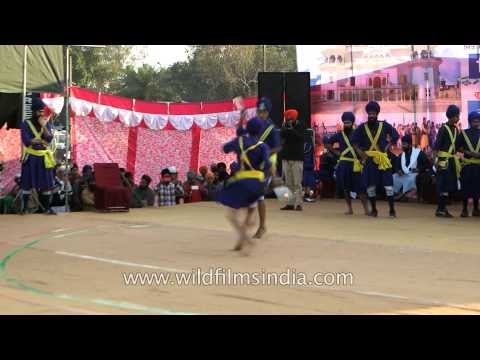 Young Nihang boys show their martial skills - Punjab