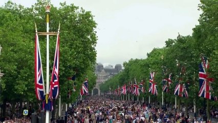 Queen's Birthday Flypast - Trooping the Colour 2014 [HD]