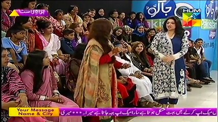 An Audience Member Telling A Funny Story That How She Fainted On The Day of Her Baraat