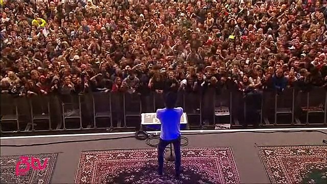 Incubus - Love Hurts (Live at Hove Festival '07)