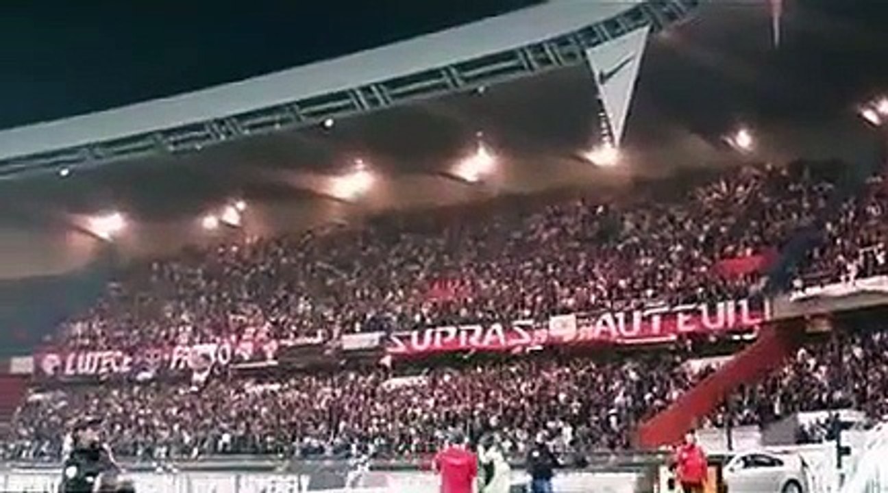 chants supporters PSG     A VOIR