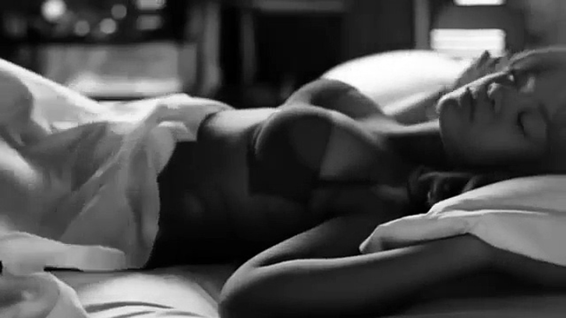 ⁣Rihanna ft. Justin Bieber - Your Love OFFICIAL VIDEO 2015