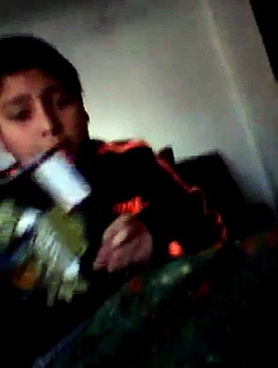 Los videos que suven aaa yutub es mentira..charli