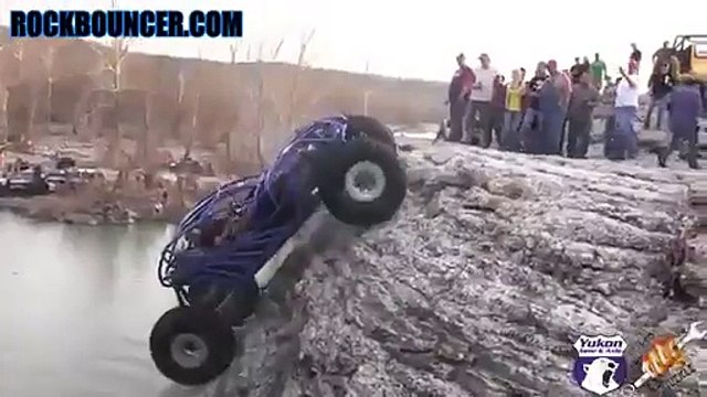 Düz Duvara Tırmanan Araba