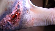 HALLOWEEN FX N.1....how to create a real blooding scar-tissue...easy and cheaper way