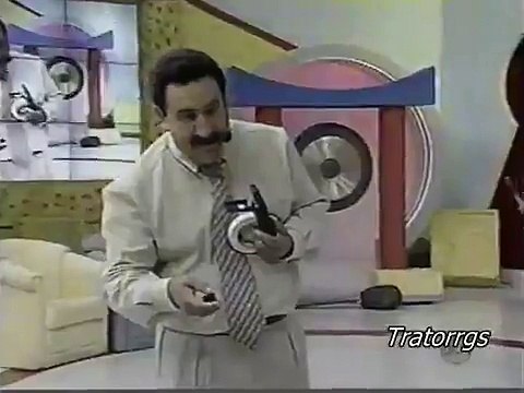 ``Silvio Santos ``cobrando microfone do Ratinho (SBT Programa do Ratinho)