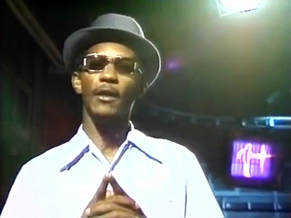 Linton Kwesi Johnson - Inglan Is A Bitch