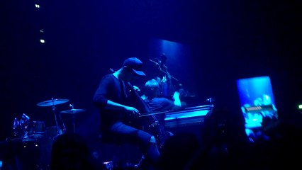 OneRepublic - Apologize / Stay With Me (Sam Smith cover) live @ Rockhal, Luxembourg 15/06/15