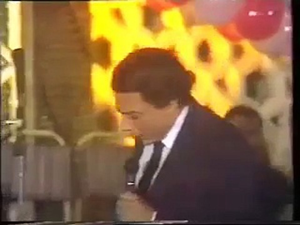 قصة اغنيه ممنوعه