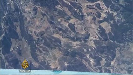 Syrians call for no-fly zone after chlorine gas attack