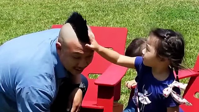 People Try Awesomely Bad Haircuts For the First Time