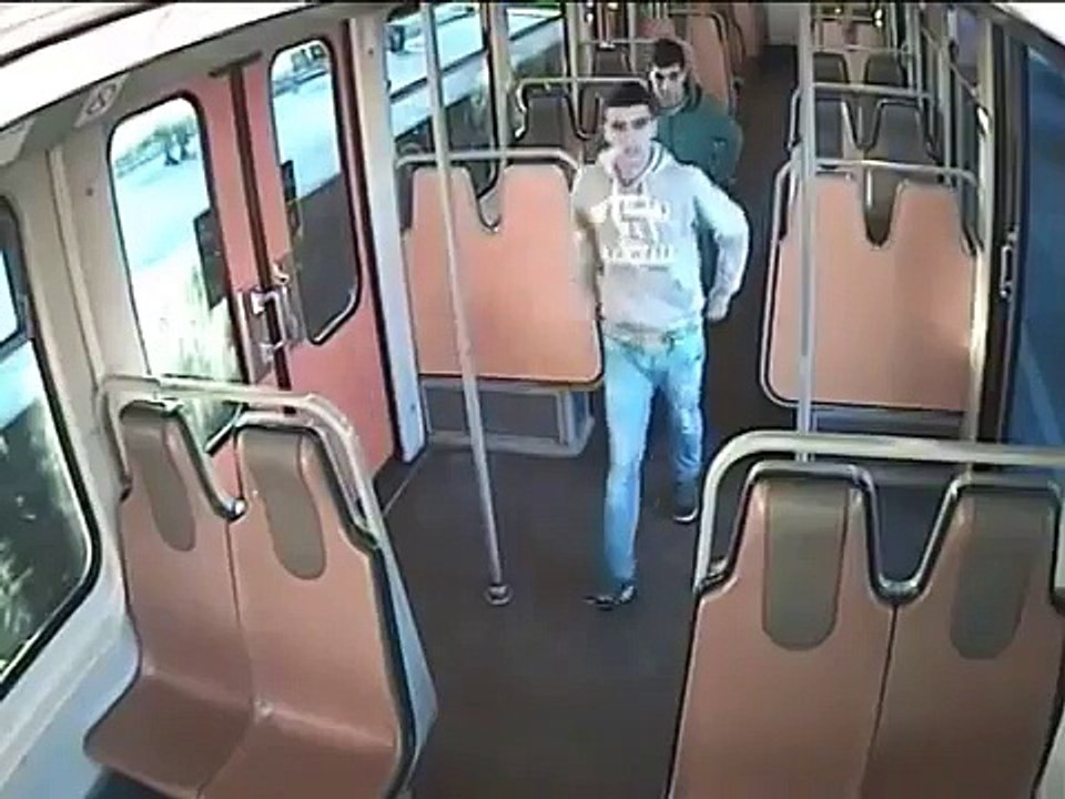 [A identifier] Vol avec violence à la station de métro Demey