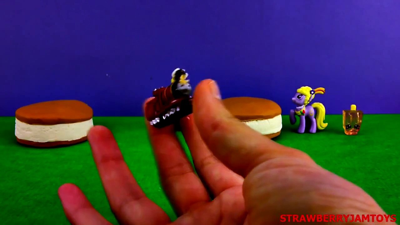 Play Doh Ice Cream Sandwich Shopkins Iron Man Cars 2 MLP Cartoon Surprise Eggs StrawberryJ