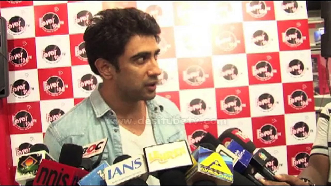 Bollywood actors Amit Sadh and Arshad Warsi visit Ajaz Khan's radio show 'Bhai Ne Bola Toh Bol Diya'