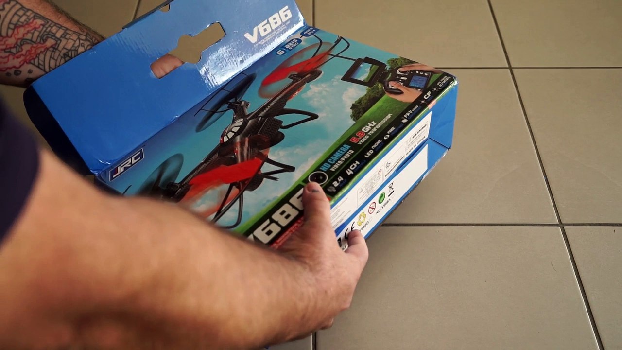 Unboxing JJRC V686G from Tinydeal.com