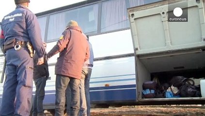 Macaristan'ın Sırbistan sınırına çit örme kararı hoş karşılanmadı