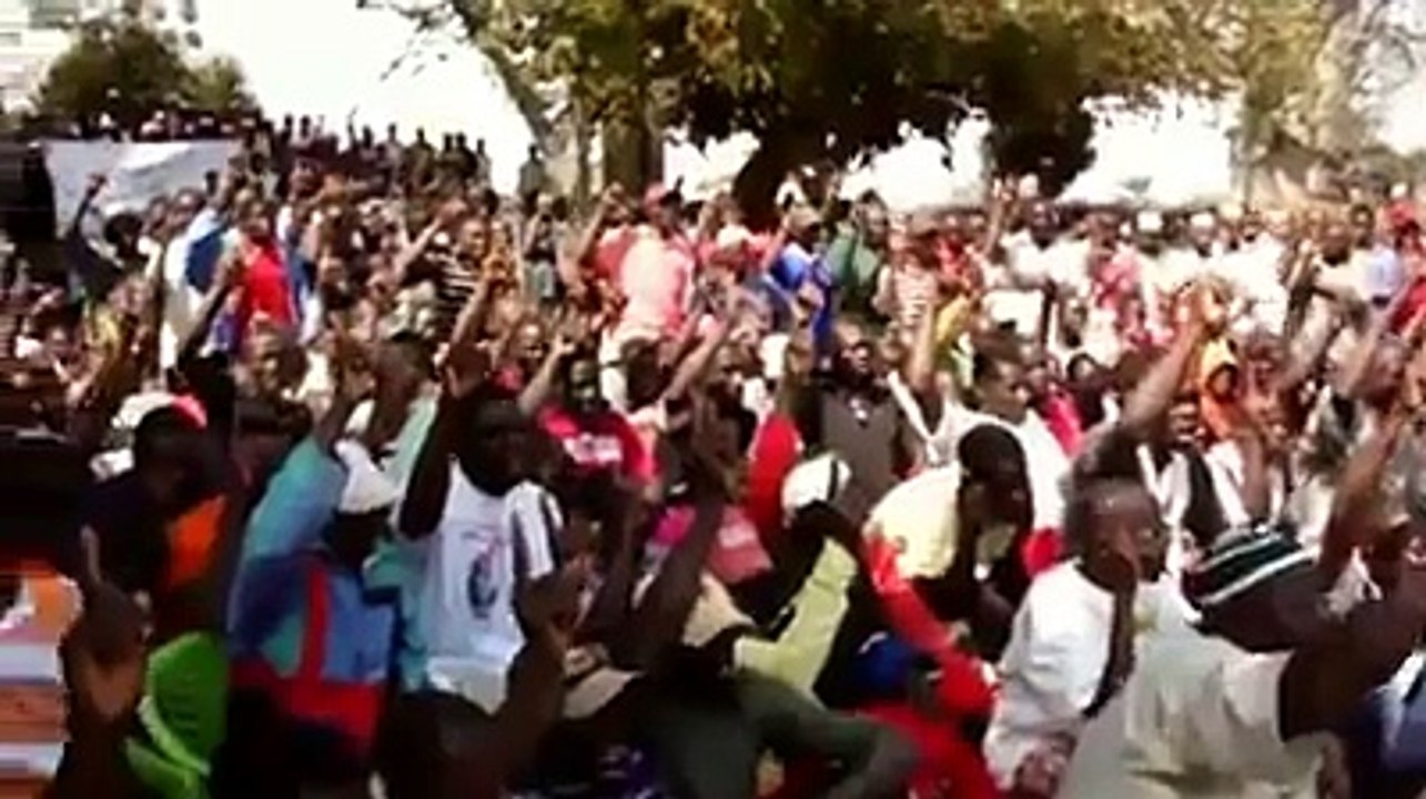 Islamic Videos- 5000 People Accepted Islam Together