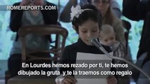 Tierno encuentro de un grupo de niños enfermos con el Papa