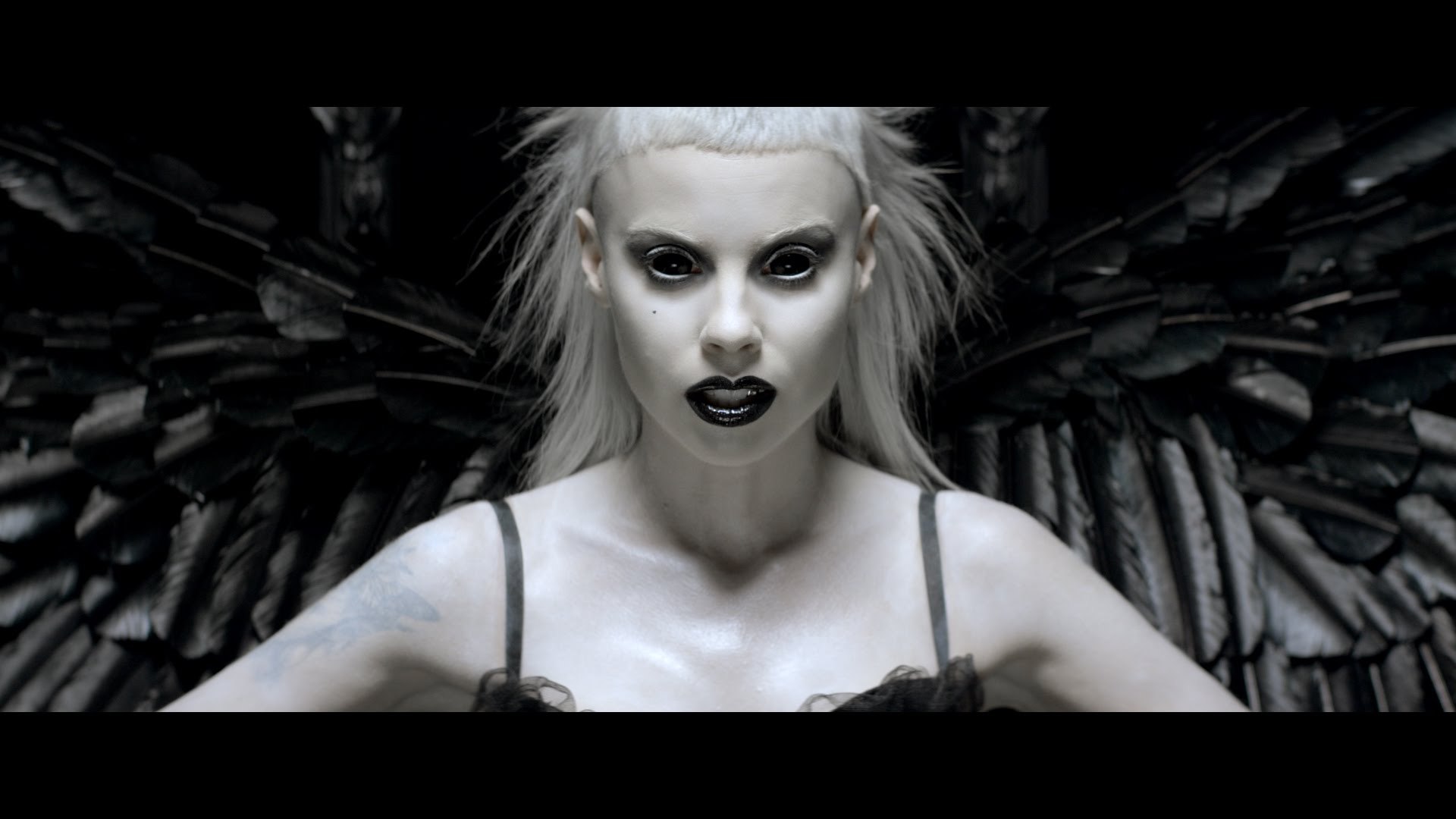 Die Antwoord - Ugly Boy (Official Video) - Video Dailymotion
