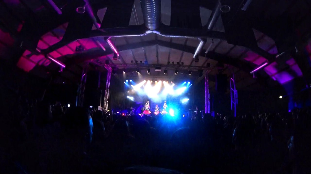 Grazie Bologna! ... Ma perché l'Italia? 05giugno2015 BM at Bologna(HD) 9of10 Hedobangggggyyyyyaaaaa!!!!!!