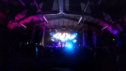 Grazie Bologna! ... Ma perché l'Italia? 05giugno2015 BM at Bologna(HD) 9of10 Hedobangggggyyyyyaaaaa!!!!!!