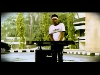 Shakey - Bumi Masih Berputar