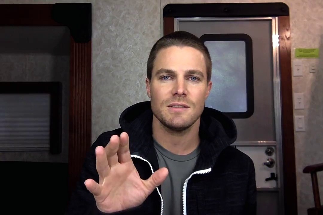 Stephen Amell - Facebook! Here's an absolutely gigantic 20 plus Question Q&A just for you.