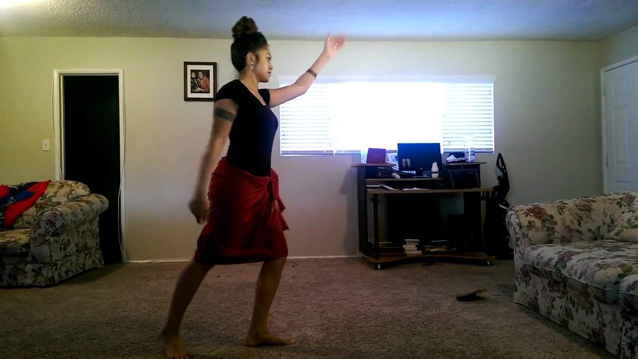 Girls dance- Lau Samoa E