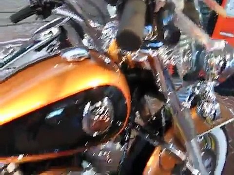 2008 Harley-Davidson 105th Anniversary Road King Classic FLHRC Copper Pearl and Vivid Black