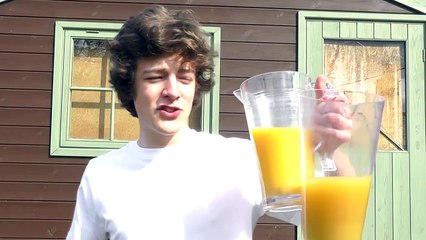 MESSY TRIVIA CHALLENGE