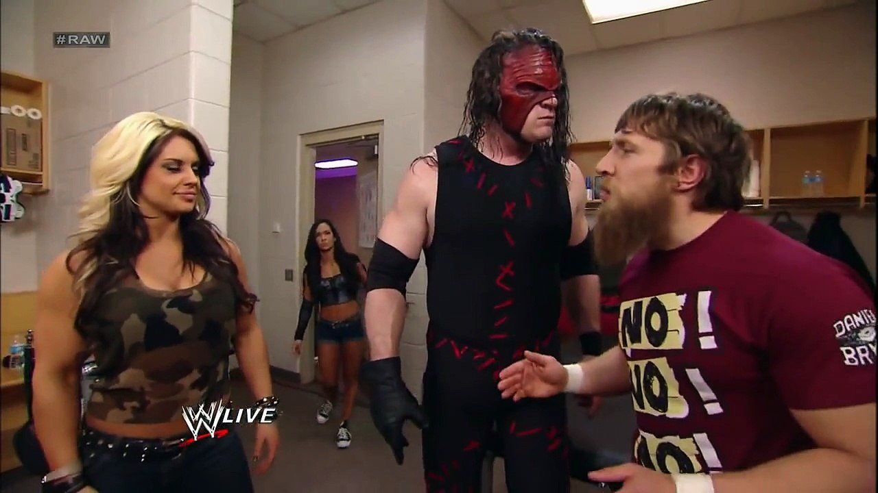 AJ attacks Kaitlyn: Raw, March 25, 2013