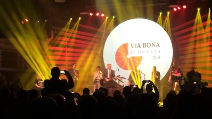 Slovak President in Rock Band - Andrej Kiska (Via Bona Slovakia 2014) (Business Leaders Band)