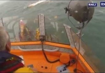 Lifeboat Attempts Rescue, but Hot Tub Goes Adrift in English Channel