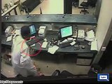Dunya News- Man robbed bank with fake gun, got arrested.