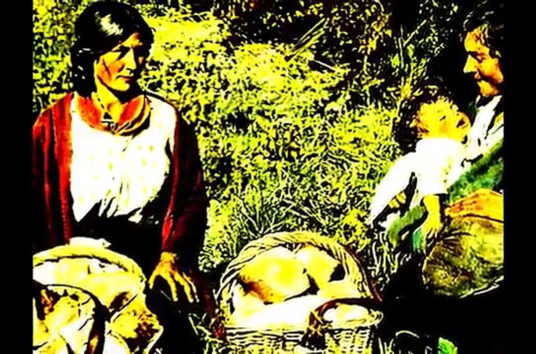 she moves through the fair - fairport convention - st kilda natives, gypsies , tinkers, travellers