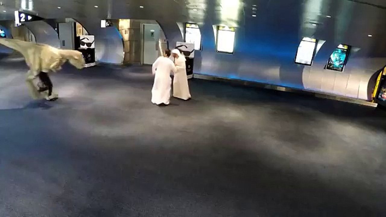 Dinosaur prank in Dubai #duTuesday